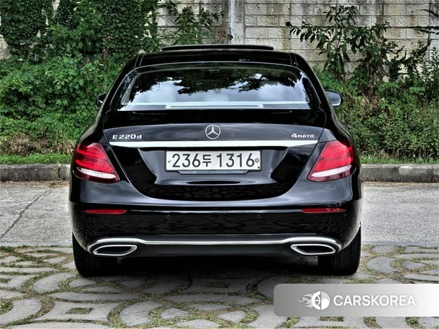 Mercedes-Benz E-Class W213 id 4562900 из Кореи 14