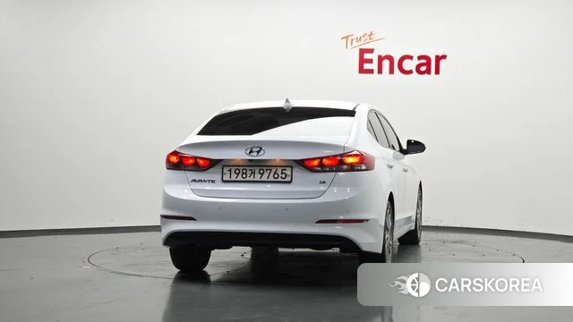 Hyundai Avante AD id 4520997 из Кореи 14