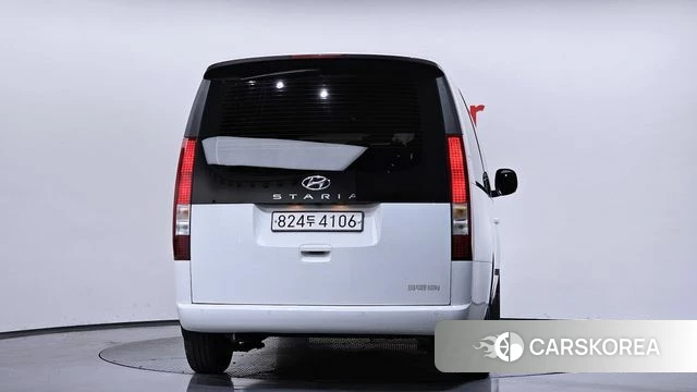 Hyundai Staria id 3819011 из Кореи 14