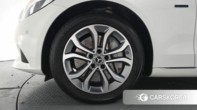 Mercedes-Benz C-Class W205 id 3834642 из Кореи 14