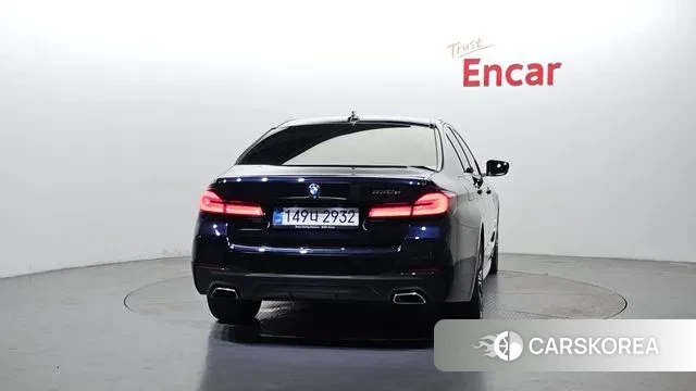 BMW 5 Series (G30) id 2999559 из Кореи 14