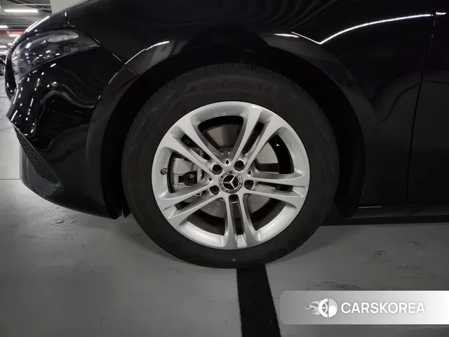 Mercedes-Benz A-Class W177 id 3619679 из Кореи 11