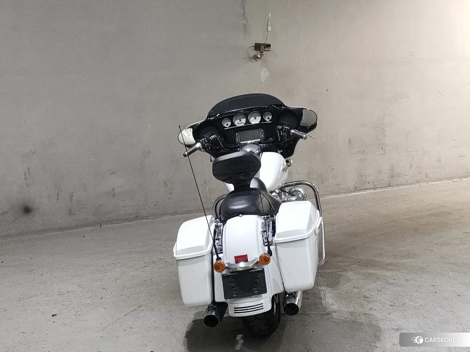 Harley-Davidson Street Glide FLHXS1750 2017 из Японии, фото 2
