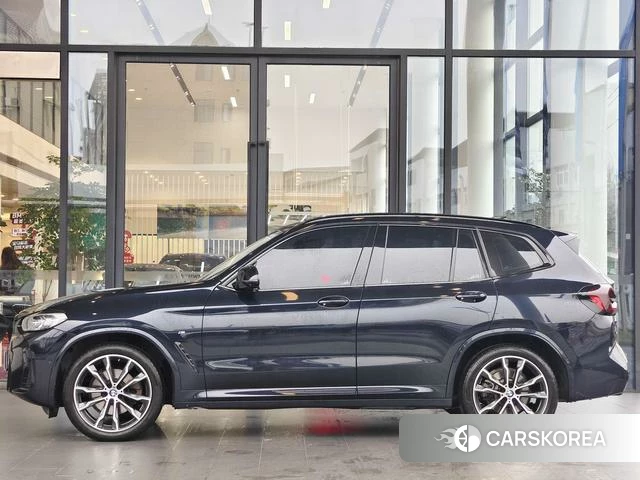 BMW X3 2023 Черный из Китая, фото 4