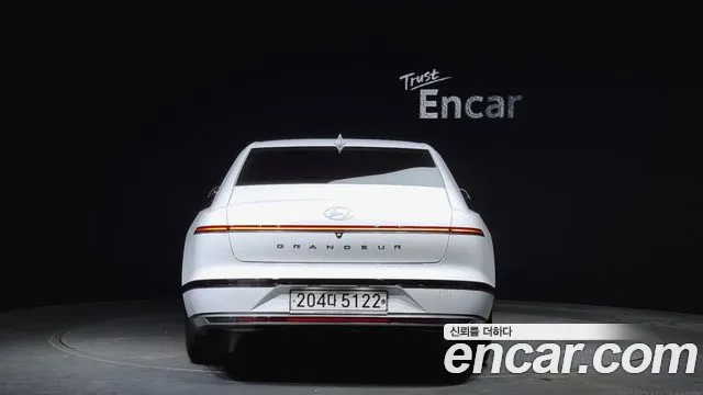 Hyundai Grandeur (GN7) id 2407810 из Кореи 14