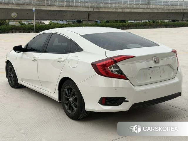 Honda Civic 2021 Белый из Китая, фото 4