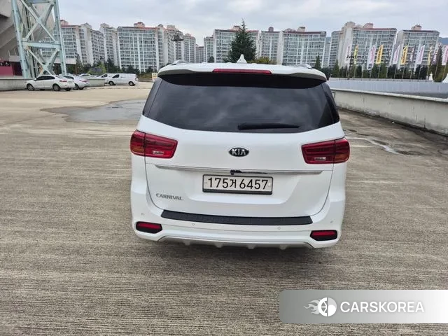 Kia The New Carnival id 3259249 из Кореи 12