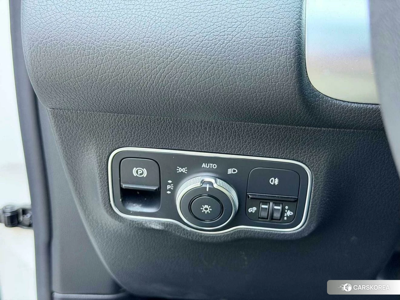 Mercedes-Benz GLB id 4504732 из Китая 17