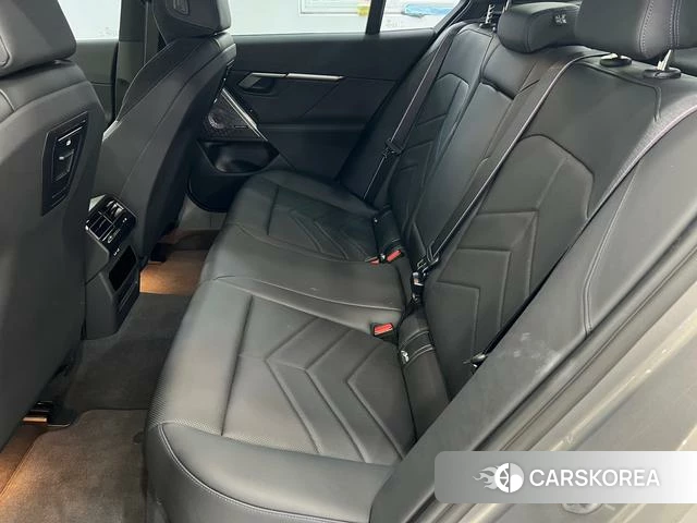 BMW i5 (import) 2025 Шампань из Китая, фото 4