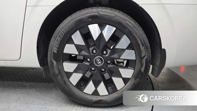 Hyundai Staria id 3825886 из Кореи 14