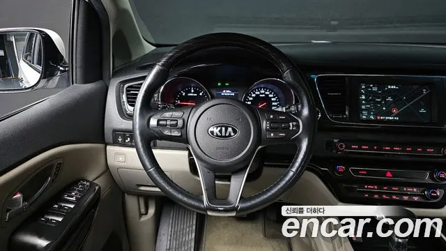 Kia The New Carnival id 2686688 из Кореи 14