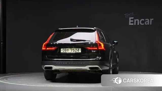 Volvo V90 Cross-Country id 3055830 из Кореи 14