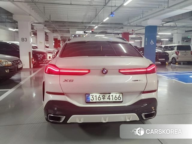 BMW X6 (G06) 2026 Белый из Кореи, фото 4