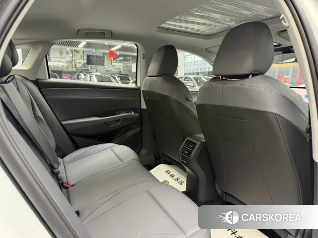 Volkswagen Lavida id 4272816 из Китая 22