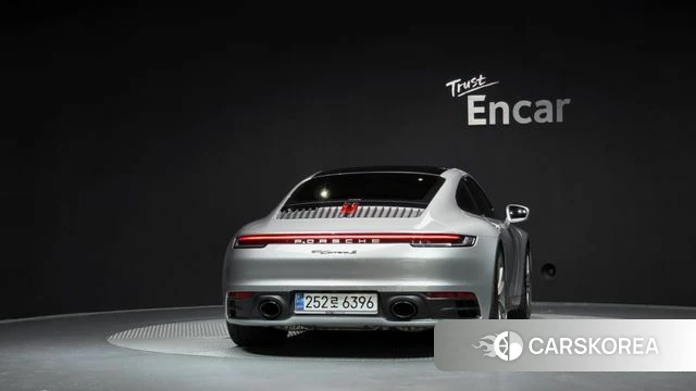 Porsche 911(992) id 4700880 из Кореи 30