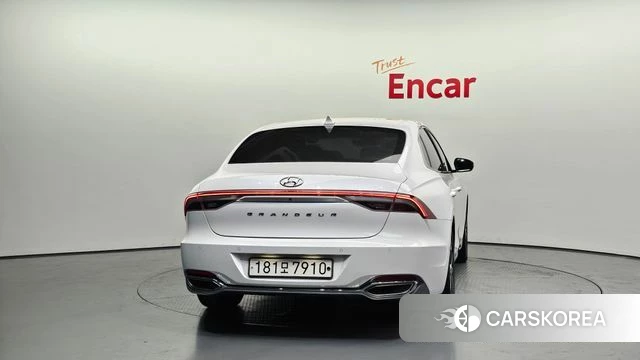 Hyundai The New Grandeur IG id 4507864 из Кореи 14
