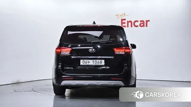 Kia All New Carnival id 3308326 из Кореи 14