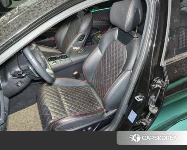 Genesis G70 2018 Черный из Кореи, фото 4
