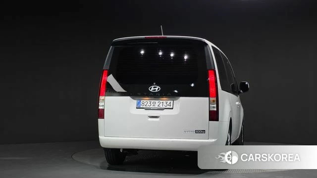 Hyundai Staria id 4421471 из Кореи 14