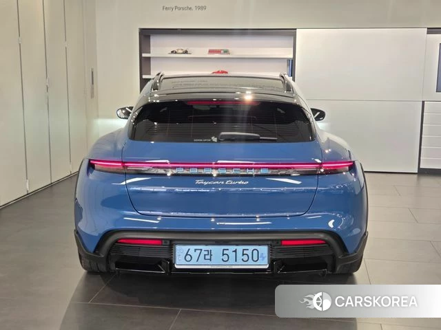 Porsche Taycan 2024 Синий из Кореи, фото 6