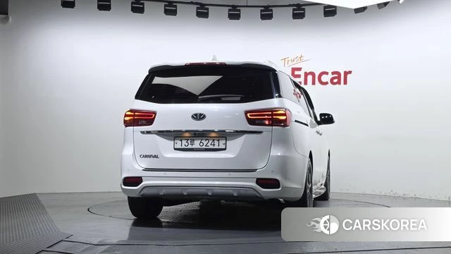 Kia The New Carnival id 4765211 из Кореи 14