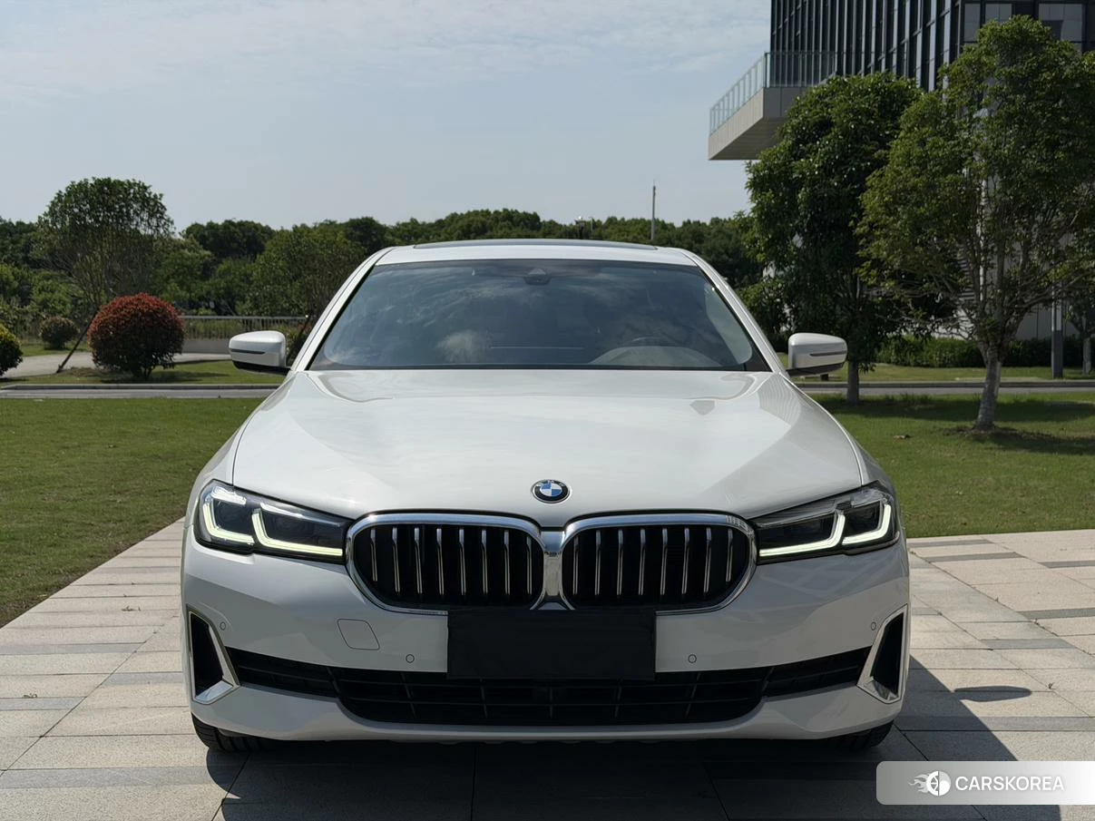BMW 5 series id 4440531 из Китая 23