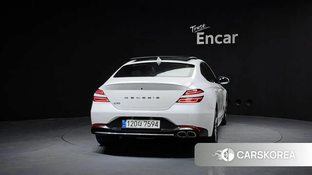 Genesis The New G70 id 3904239 из Кореи 14