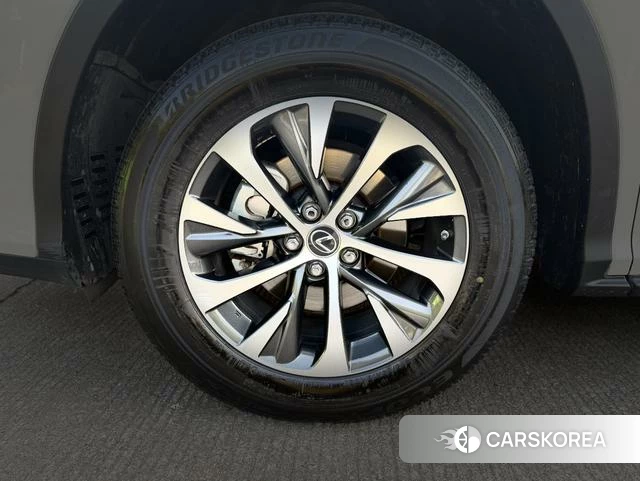 Lexus RX id 4291279 из Китая 9