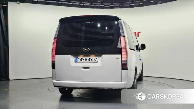 Hyundai Staria id 4612990 из Кореи 14