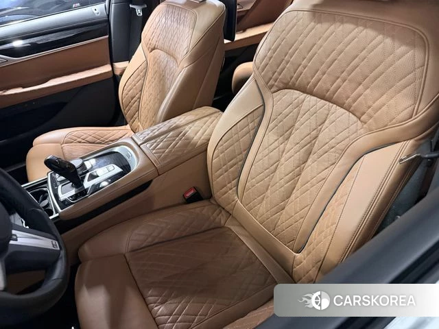 BMW 7 Series (G11) id 3892268 из Кореи 5