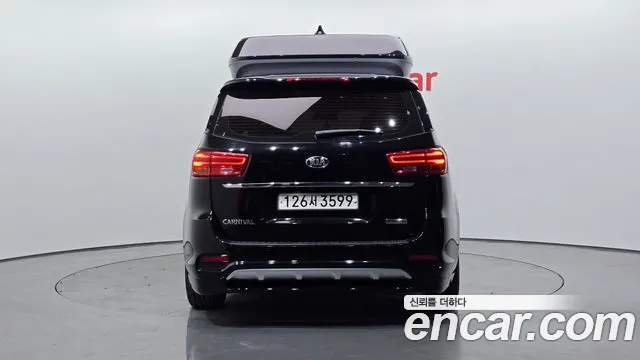 Kia The New Carnival id 2270581 из Кореи 14