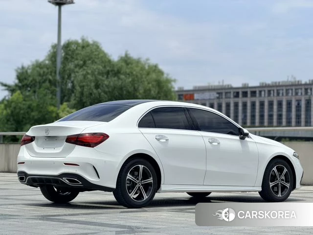 Mercedes-Benz Class A id 4380514 из Китая 12