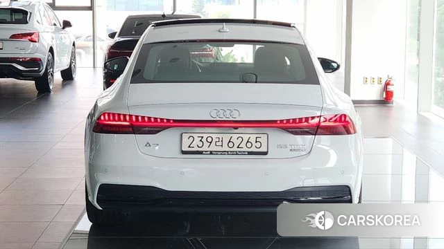 Audi A7 (4K) id 4487713 из Кореи 14