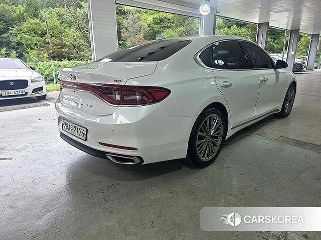 Hyundai Grandeur IG id 4530857 из Кореи 12