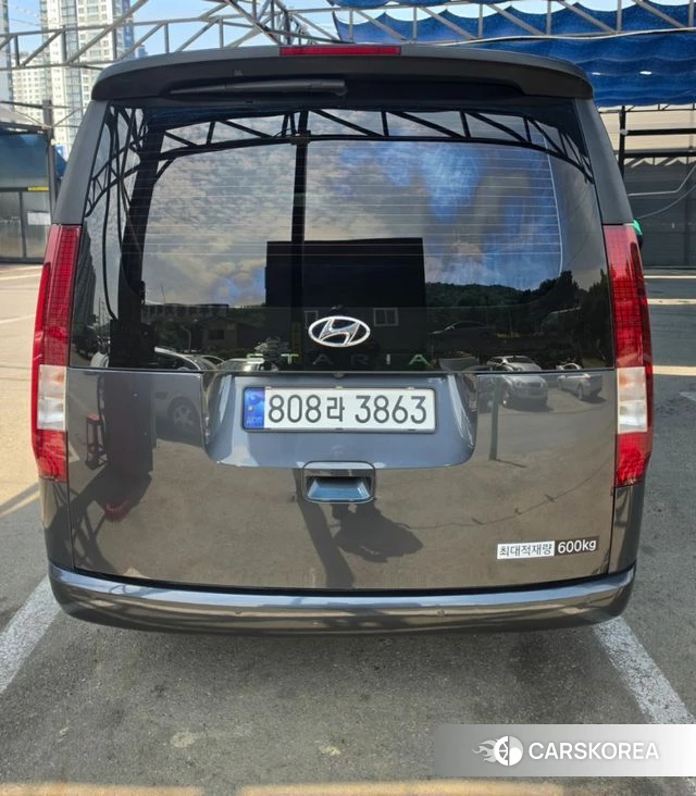 Hyundai Staria id 4254997 из Кореи 14