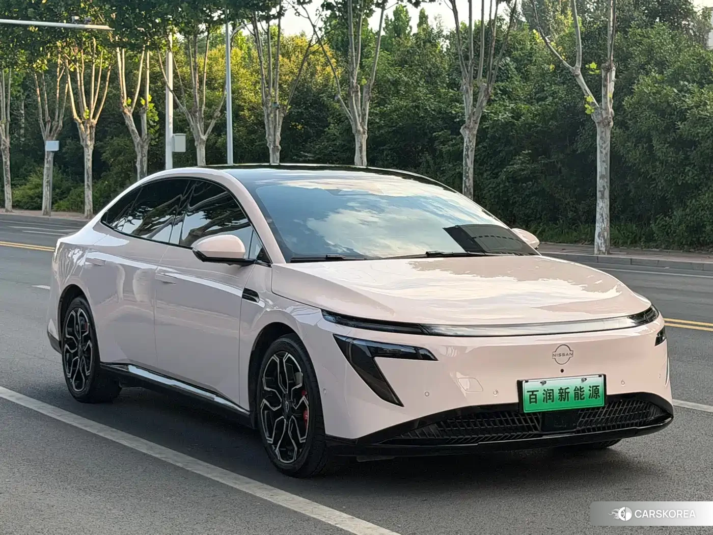 Nissan N7 2025 Белый из Китая, фото 4