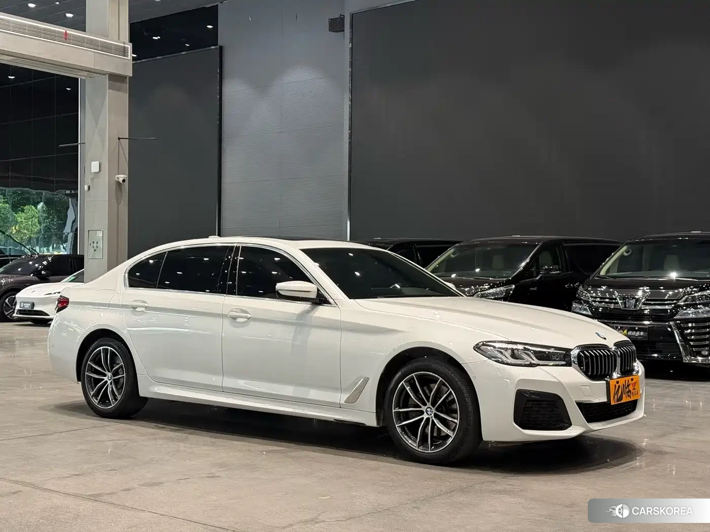 BMW 5 series id 4653835 из Китая 9