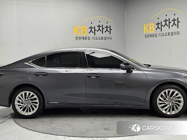 Lexus ES300h 7th generation id 4726543 из Кореи 12