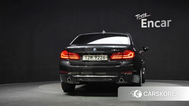 BMW 5 Series (G30) id 4663038 из Кореи 14