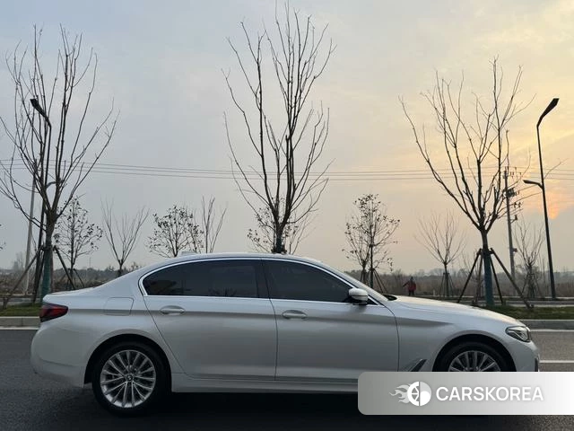 BMW 5 series id 4353537 из Китая 26