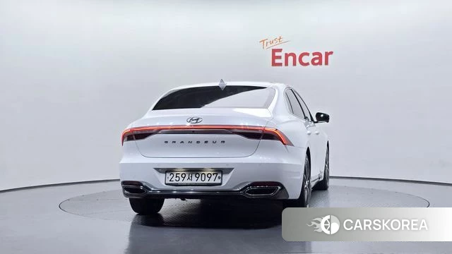 Hyundai The New Grandeur IG id 3844477 из Кореи 14