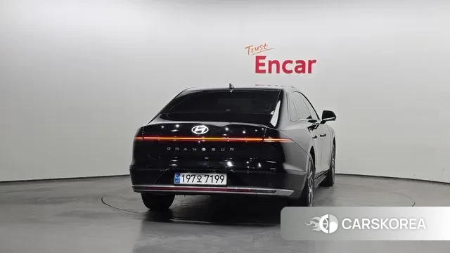 Hyundai Grandeur (GN7) id 3690076 из Кореи 14