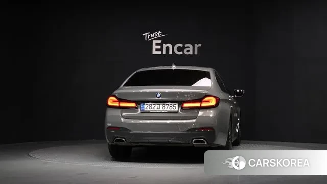 BMW 5 Series (G30) id 3027727 из Кореи 14