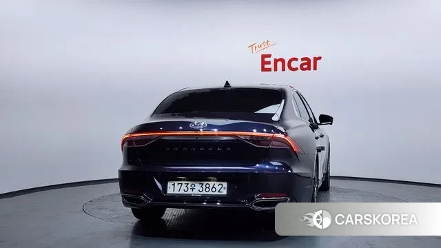 Hyundai The New Grandeur IG id 3459556 из Кореи 14