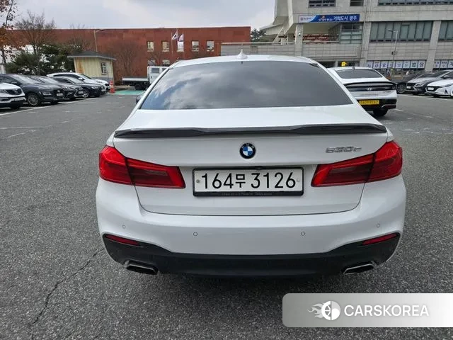 BMW 5 Series (G30) id 3489172 из Кореи 13