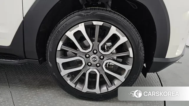 Ssangyong Torres id 3696568 из Кореи 14