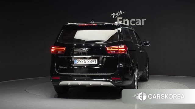 Kia The New Carnival id 4542802 из Кореи 25