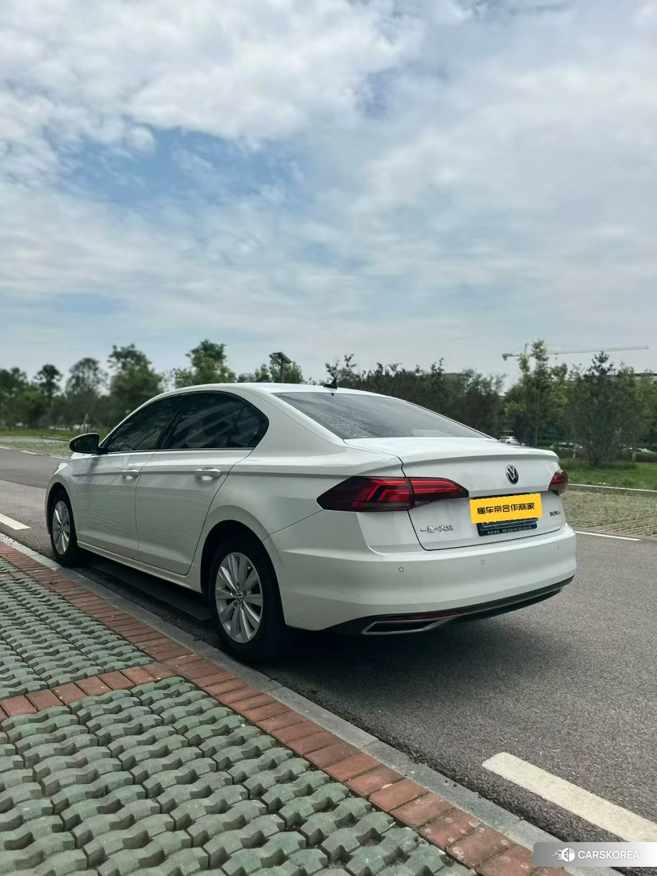 Volkswagen Bora 2019 Белый из Китая, фото 4