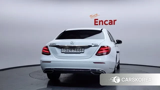 Mercedes-Benz E-Class W213 id 3408243 из Кореи 14