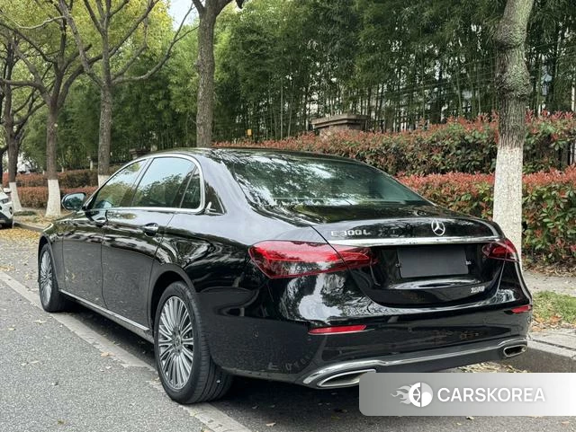 Mercedes-Benz E-class id 4272589 из Китая 10